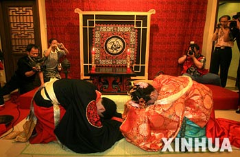 xinsrc_14210051317159842503114.jpg