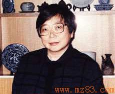 周慧君.jpg