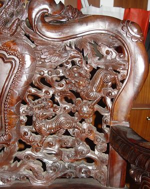 仿明清·四面透雕龙凤呈祥红酸枝沙发（三件套）-6.JPG