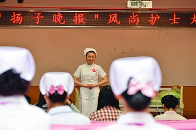 白衣天使，尽显风采.jpg